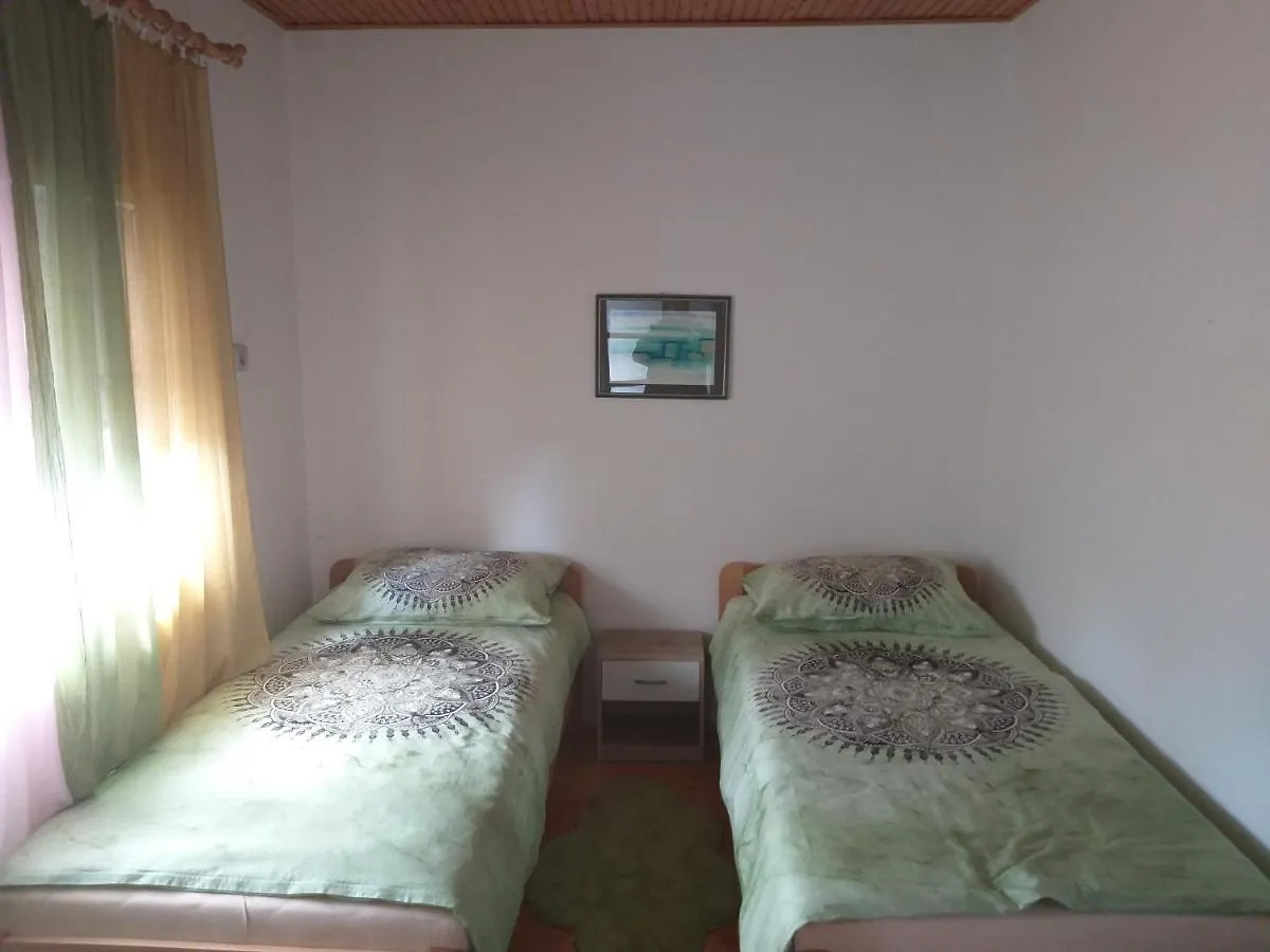 Holiday Home Lupi-Eco Property Kosanovici Gomirje
